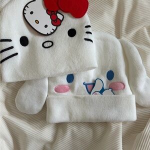 Hello Kitty - Sanrio Beanie Bundle NWT